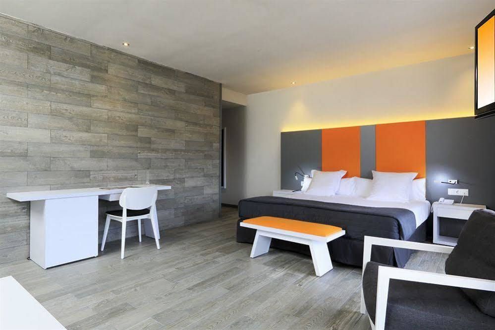 CambrilsZimmer26